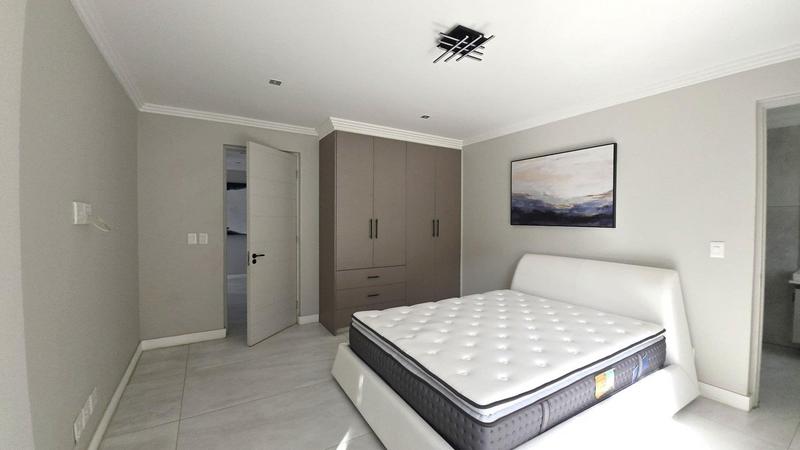 5 Bedroom Property for Sale in The Islands Estates North West
